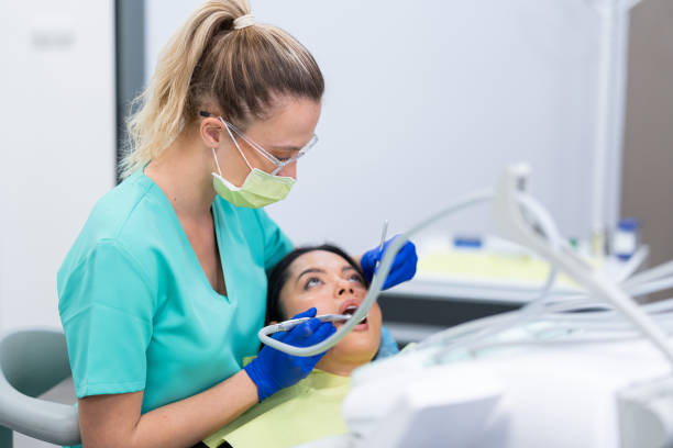 Best Emergency Tooth Extraction in Luna Pier, MI